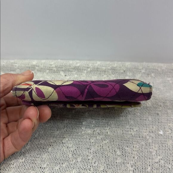 VERA BRADLEY Plum Crazy Kisslock Wallet - Picture 3 of 7